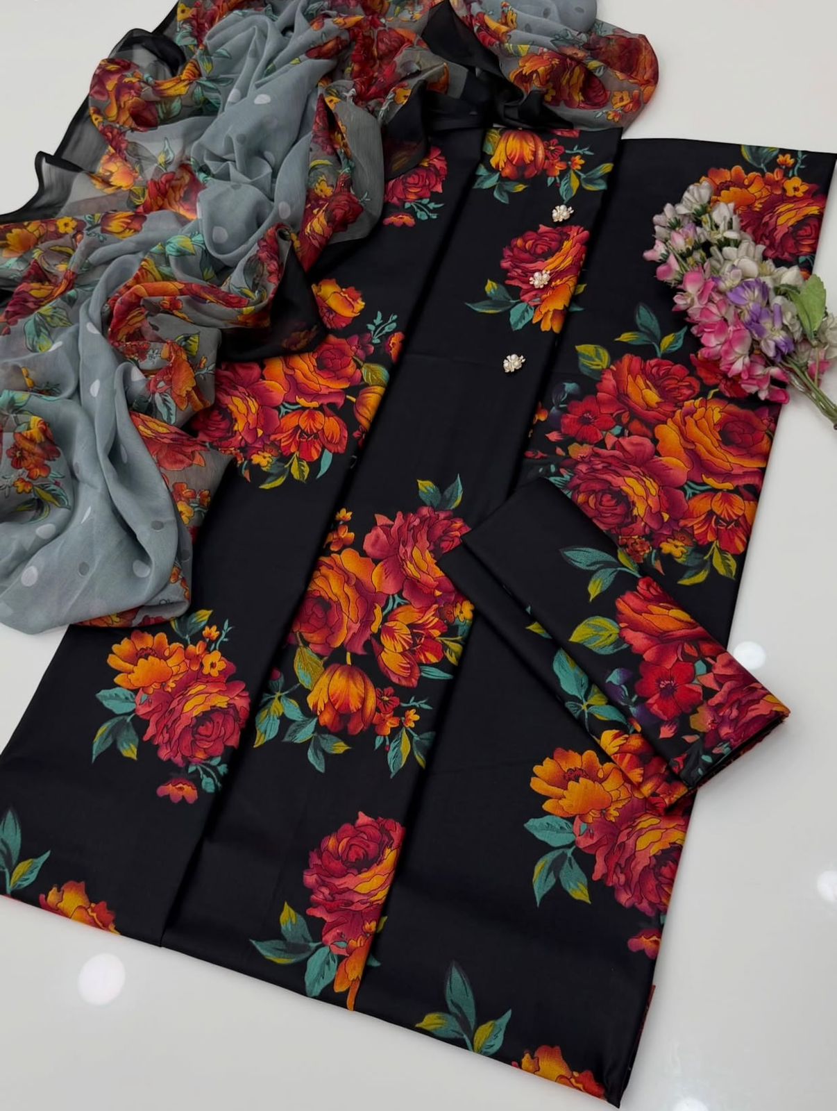 Digital Printed Swiss Lawn 3pc
