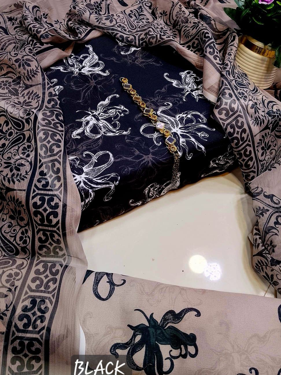 Digital Printed Swiss Lawn 3pc