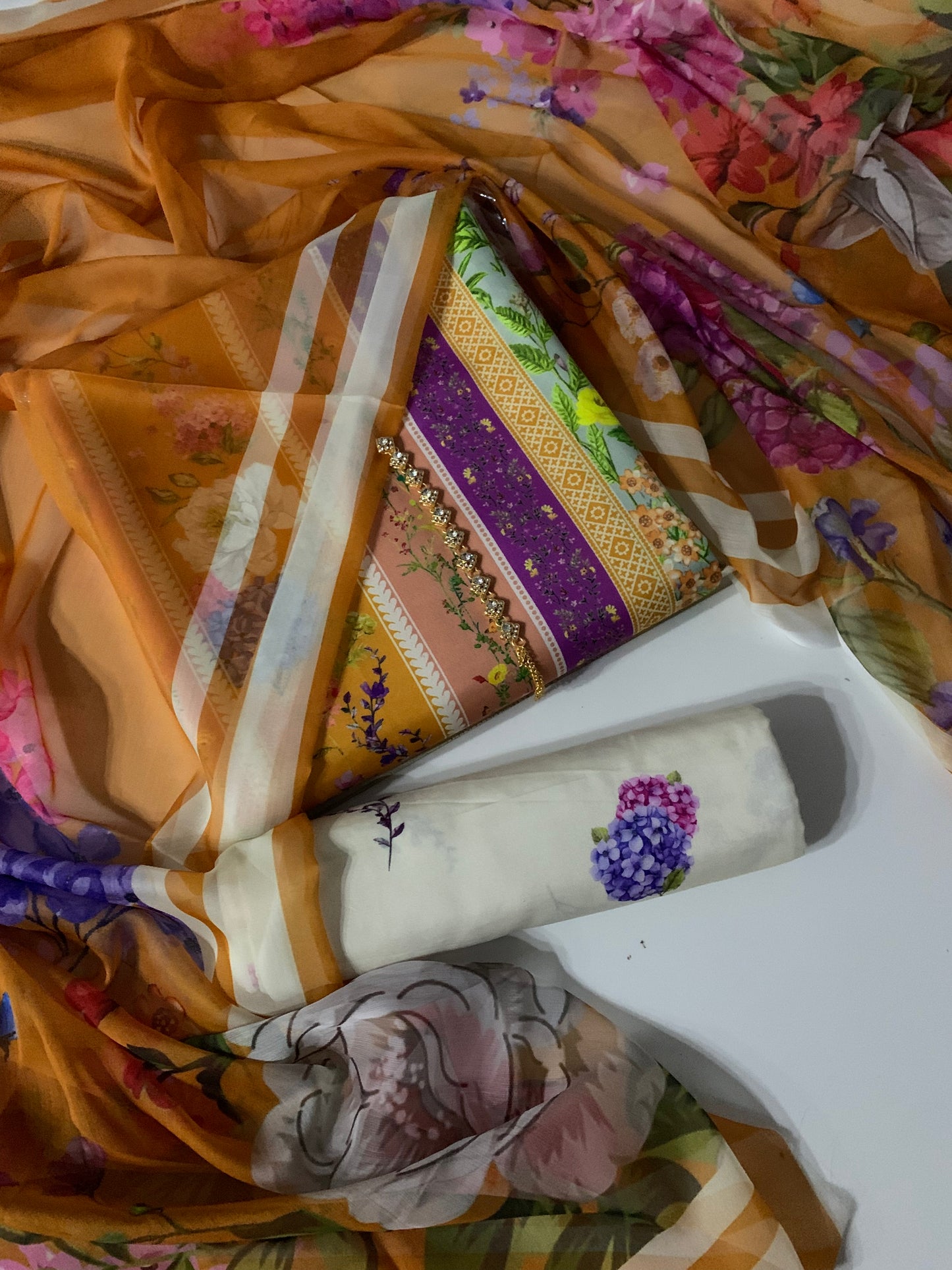 Digital Printed Swiss Lawn 3pc