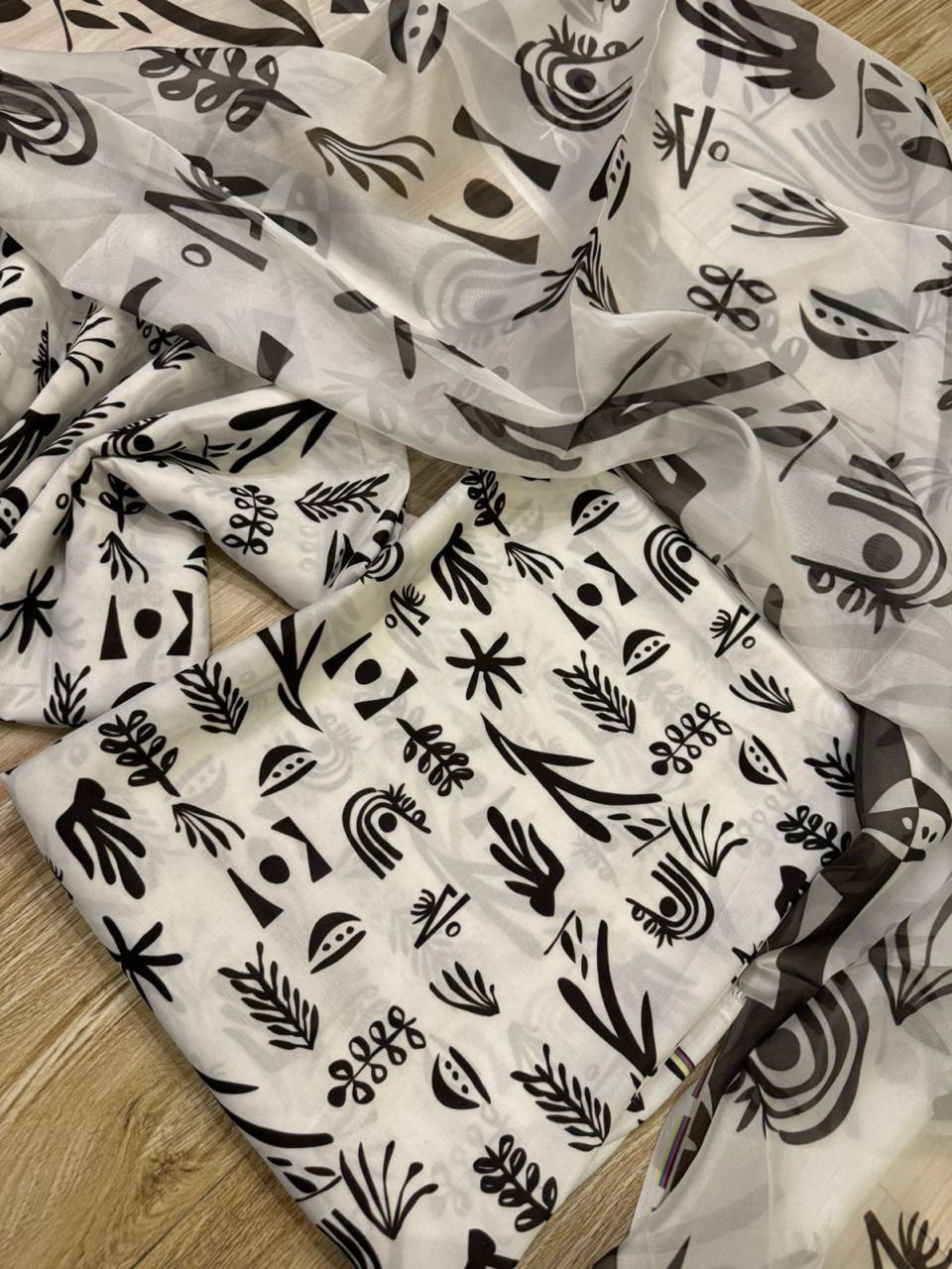 Digital Printed Swiss Lawn 3pc