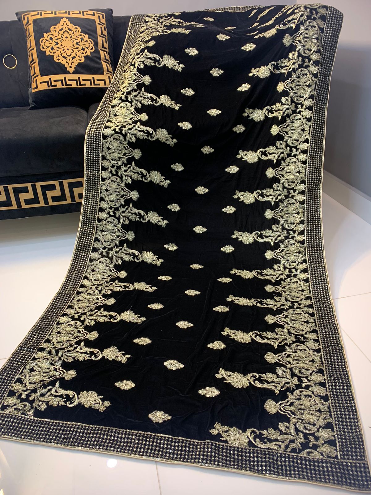 Velvet Embroidered Shawl - Black