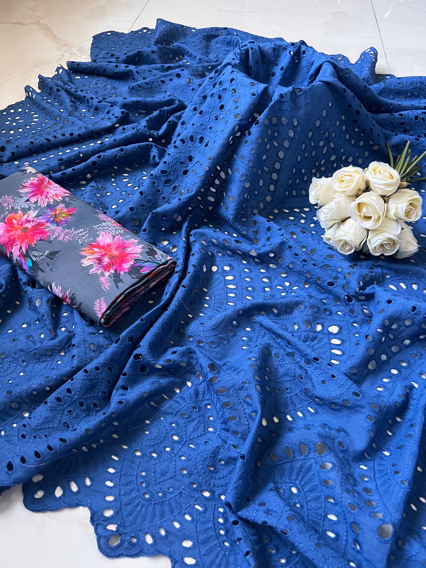 Chikankari Lawn 2pc Dress