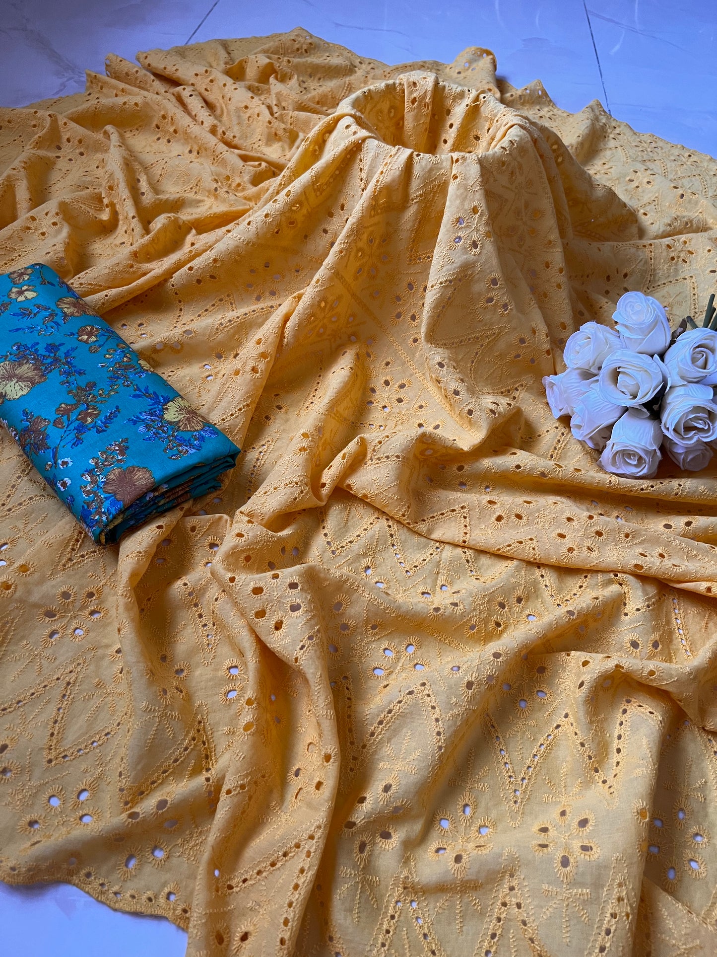 Chikankari Lawn 2pc Dress