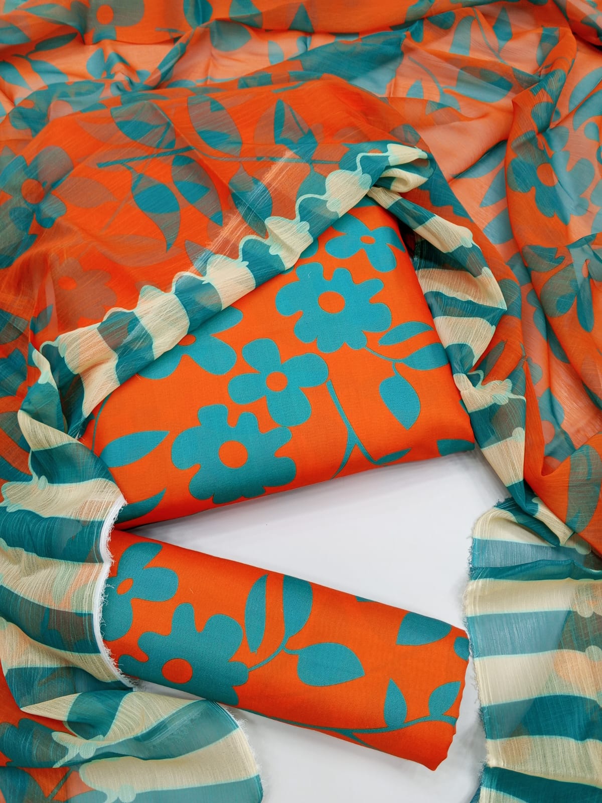 Digital Printed Swiss Lawn 3pc