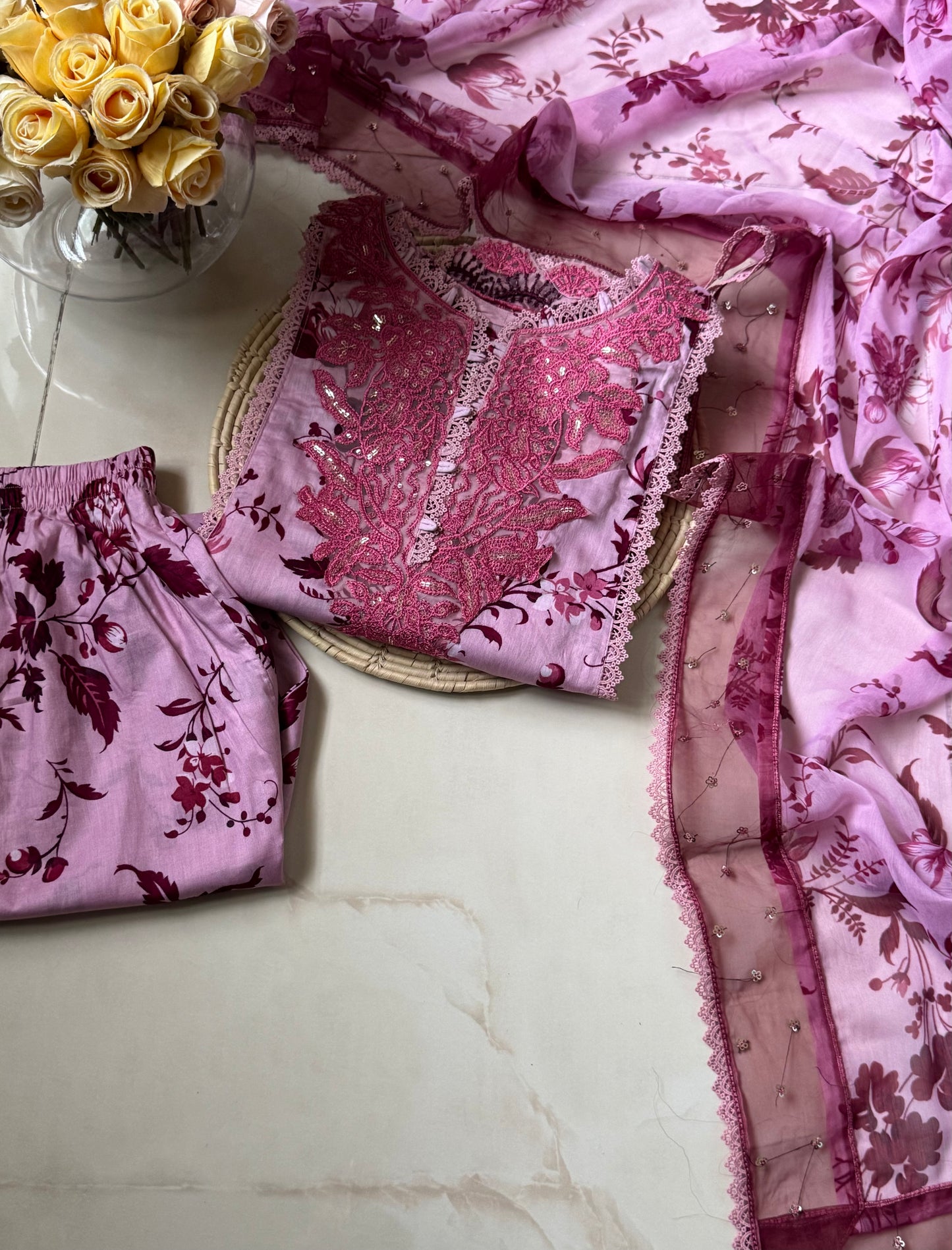 Ready-To-Wear Lawn 3pc Embroidered