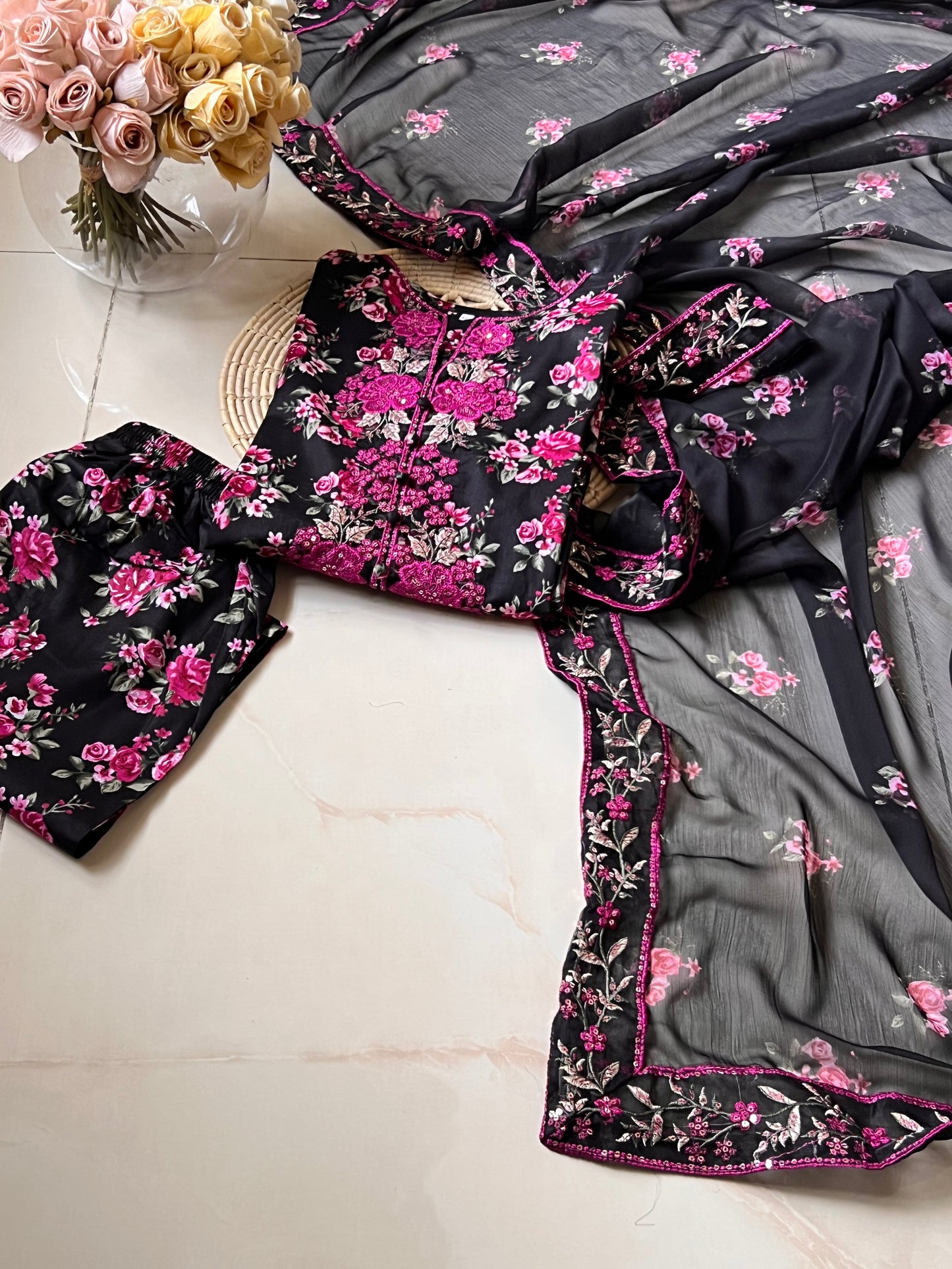 Ready-To-Wear Lawn 3pc Embroidered