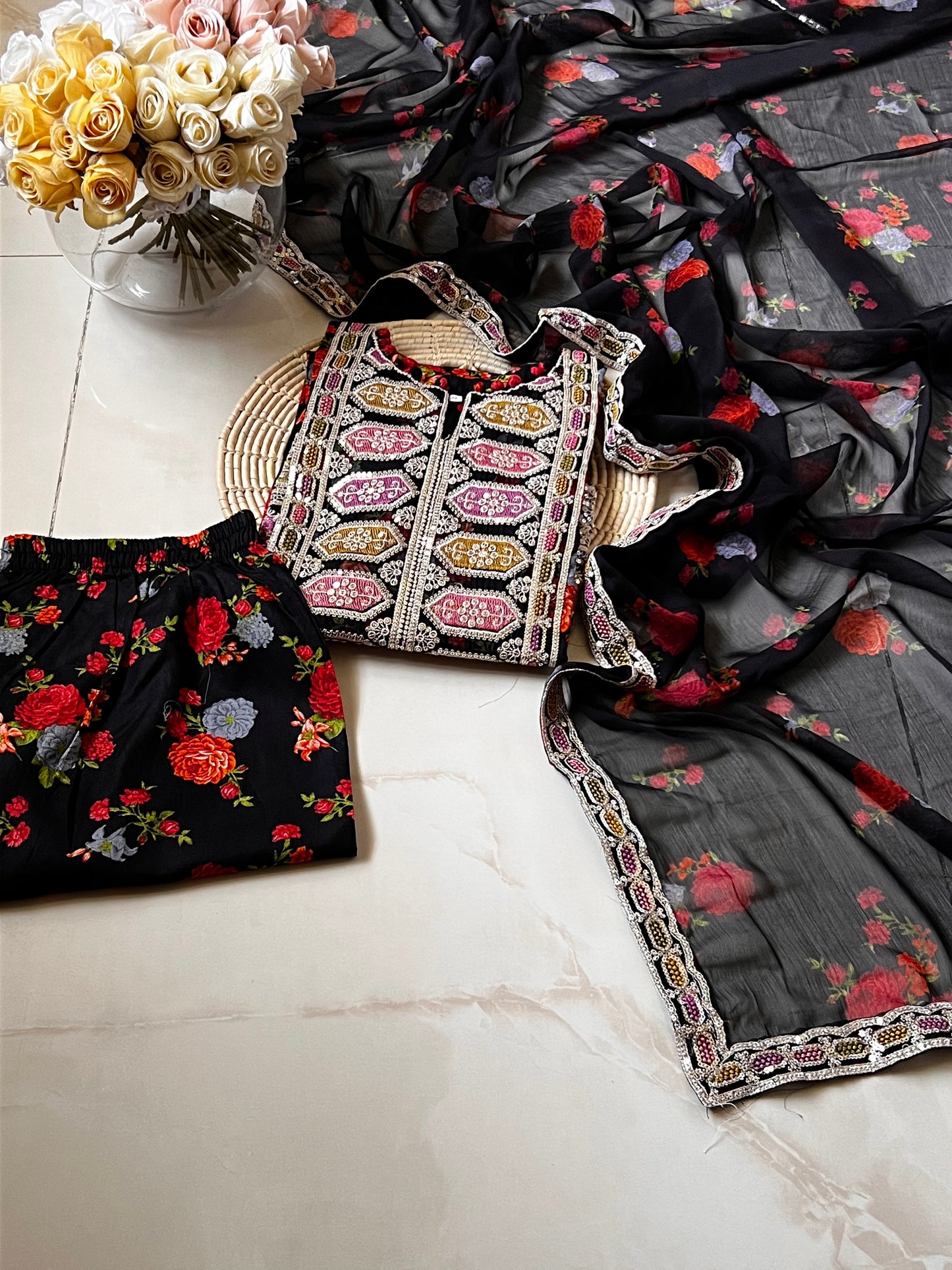 Ready-To-Wear Lawn 3pc Embroidered