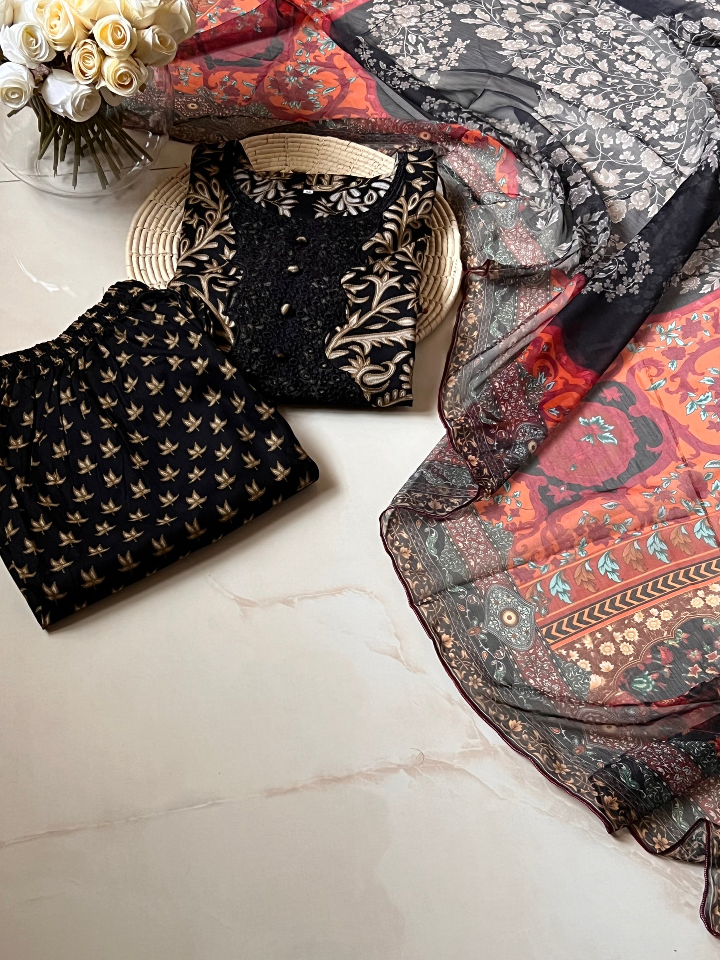 Ready-To-Wear Lawn 3pc Embroidered