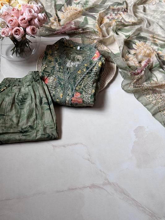 Ready-To-Wear Lawn 3pc Embroidered