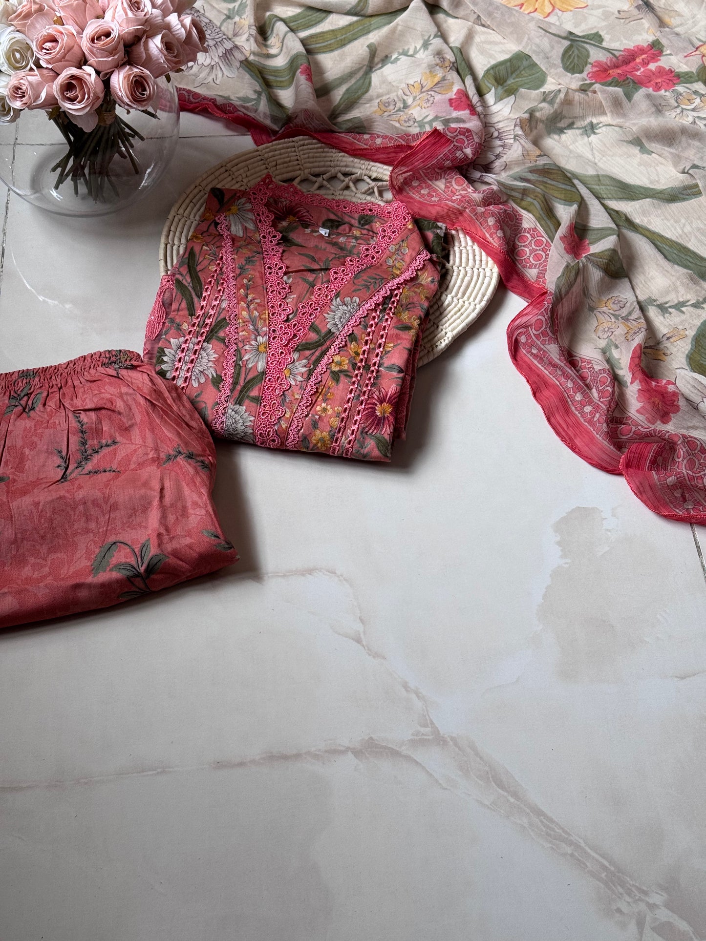 Ready-To-Wear Lawn 3pc Embroidered