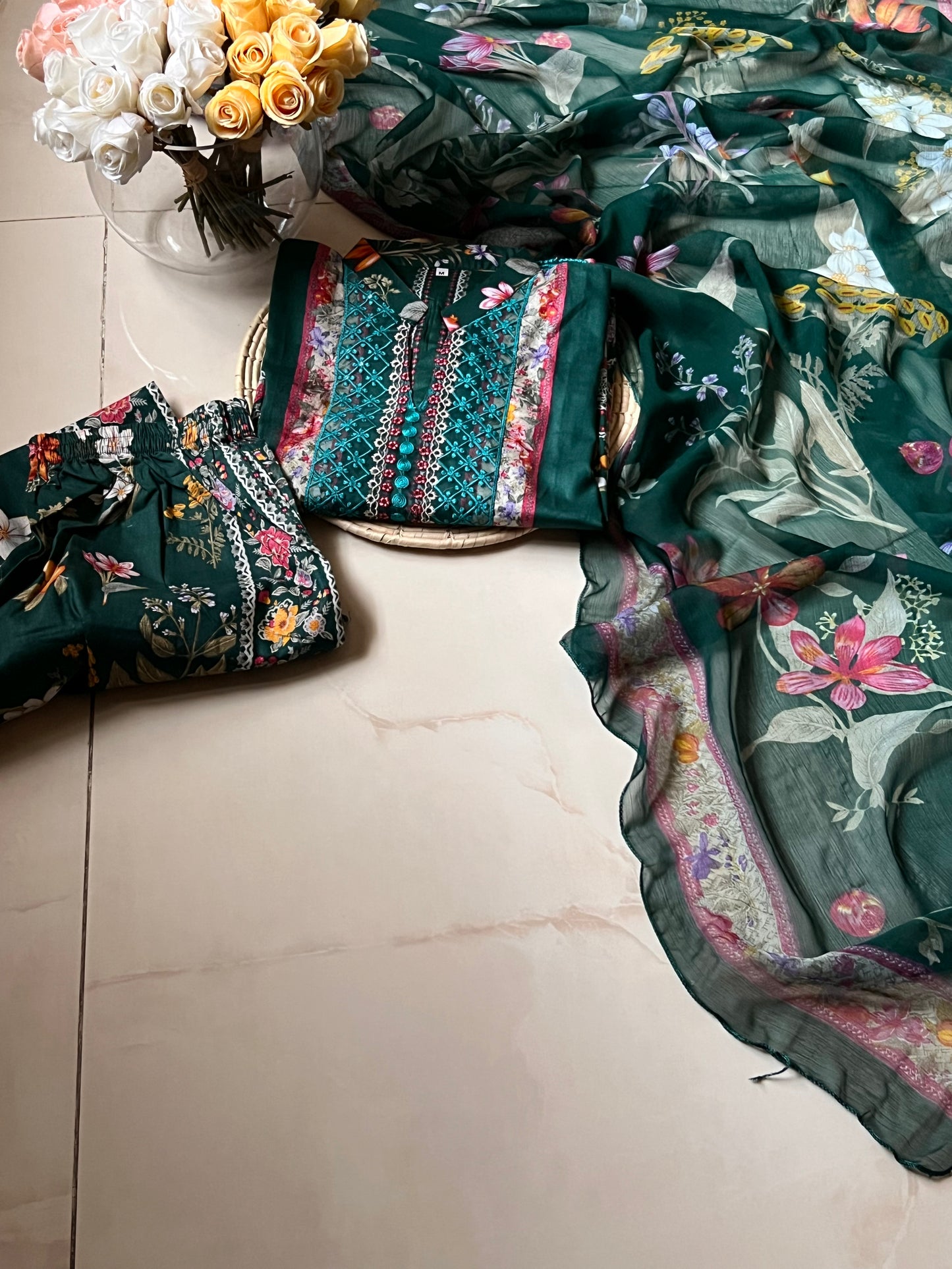 Ready-To-Wear Lawn 3pc Embroidered