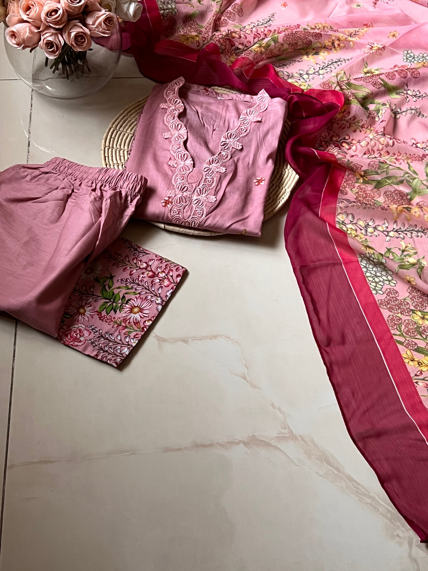 Ready-To-Wear Lawn 3pc Embroidered