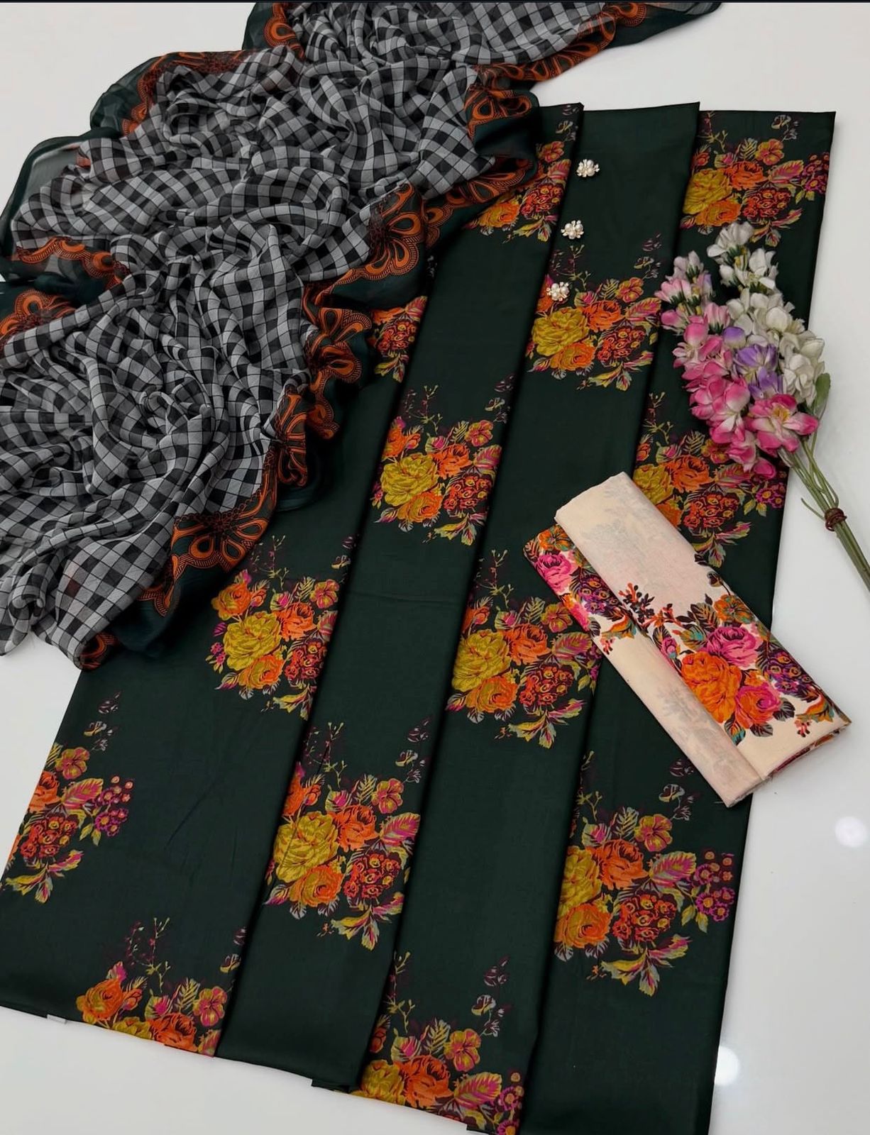Digital Printed Swiss Lawn 3pc