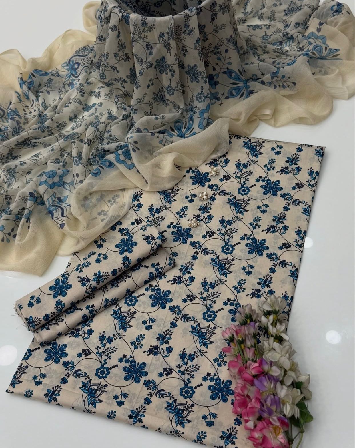 Digital Printed Swiss Lawn 3pc