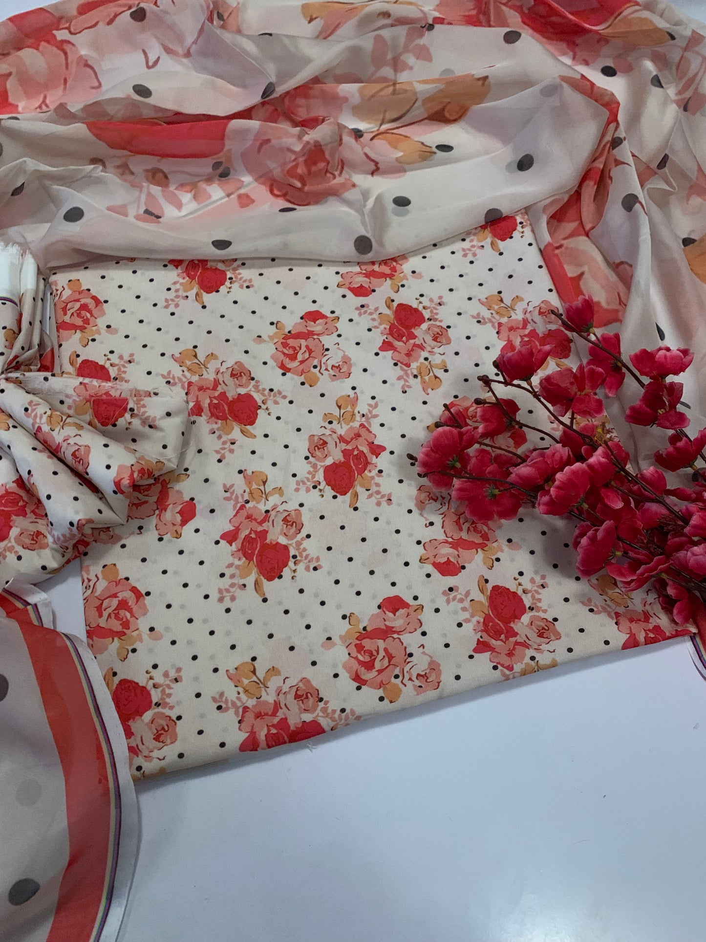 Digital Printed Swiss Lawn 3pc