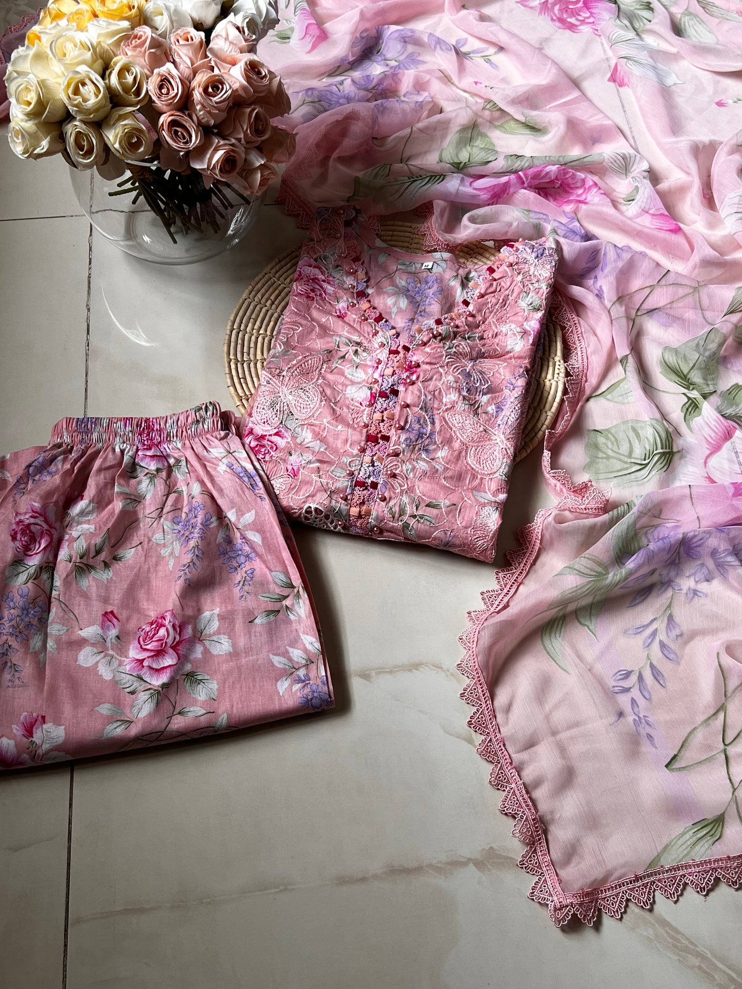 Ready-To-Wear Chikankari Lawn 3pc