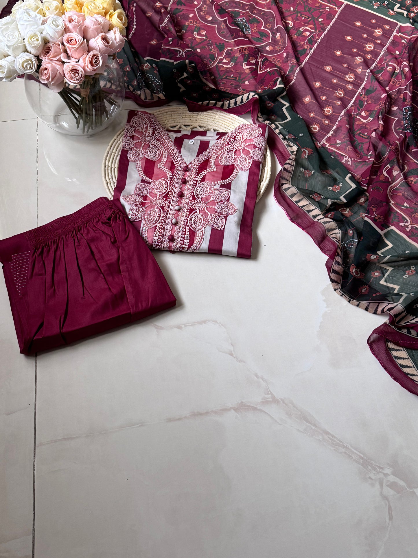 Ready-To-Wear Lawn 3pc Embroidered