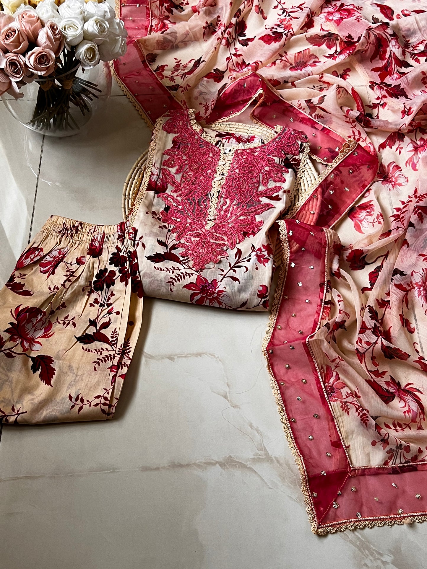 Ready-To-Wear Lawn 3pc Embroidered