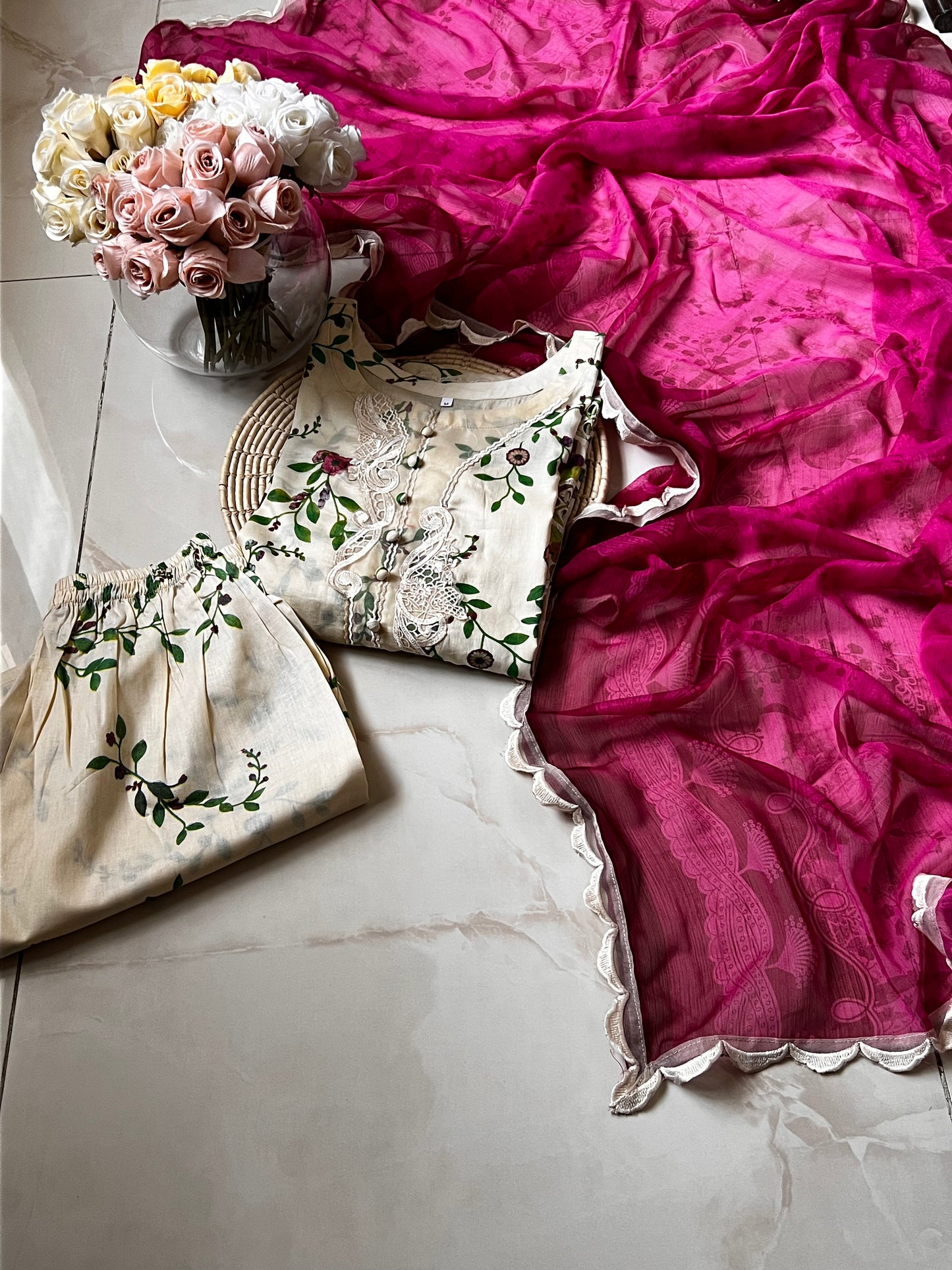 Ready-To-Wear Lawn 3pc Embroidered