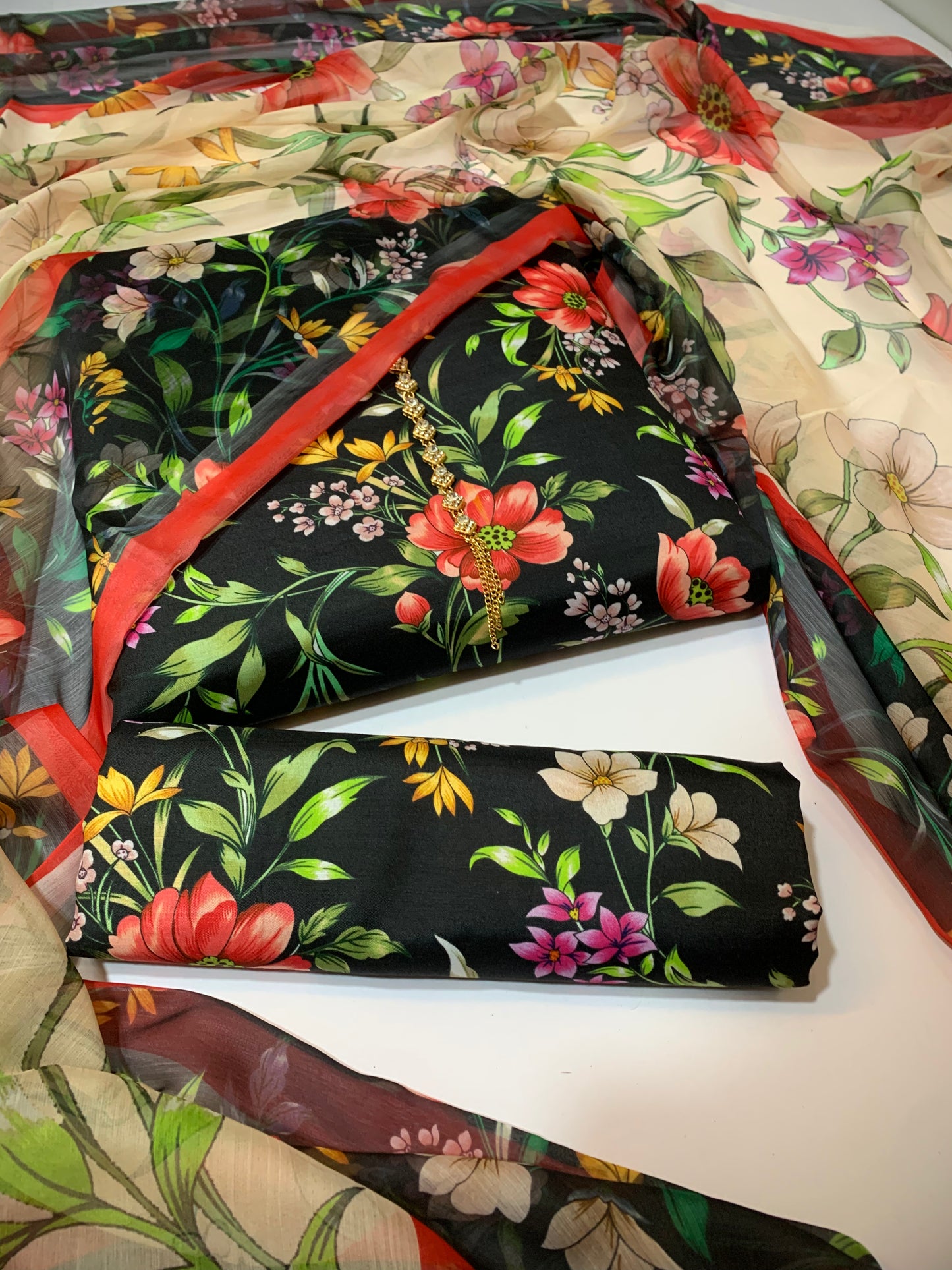 Digital Printed Swiss Lawn 3pc